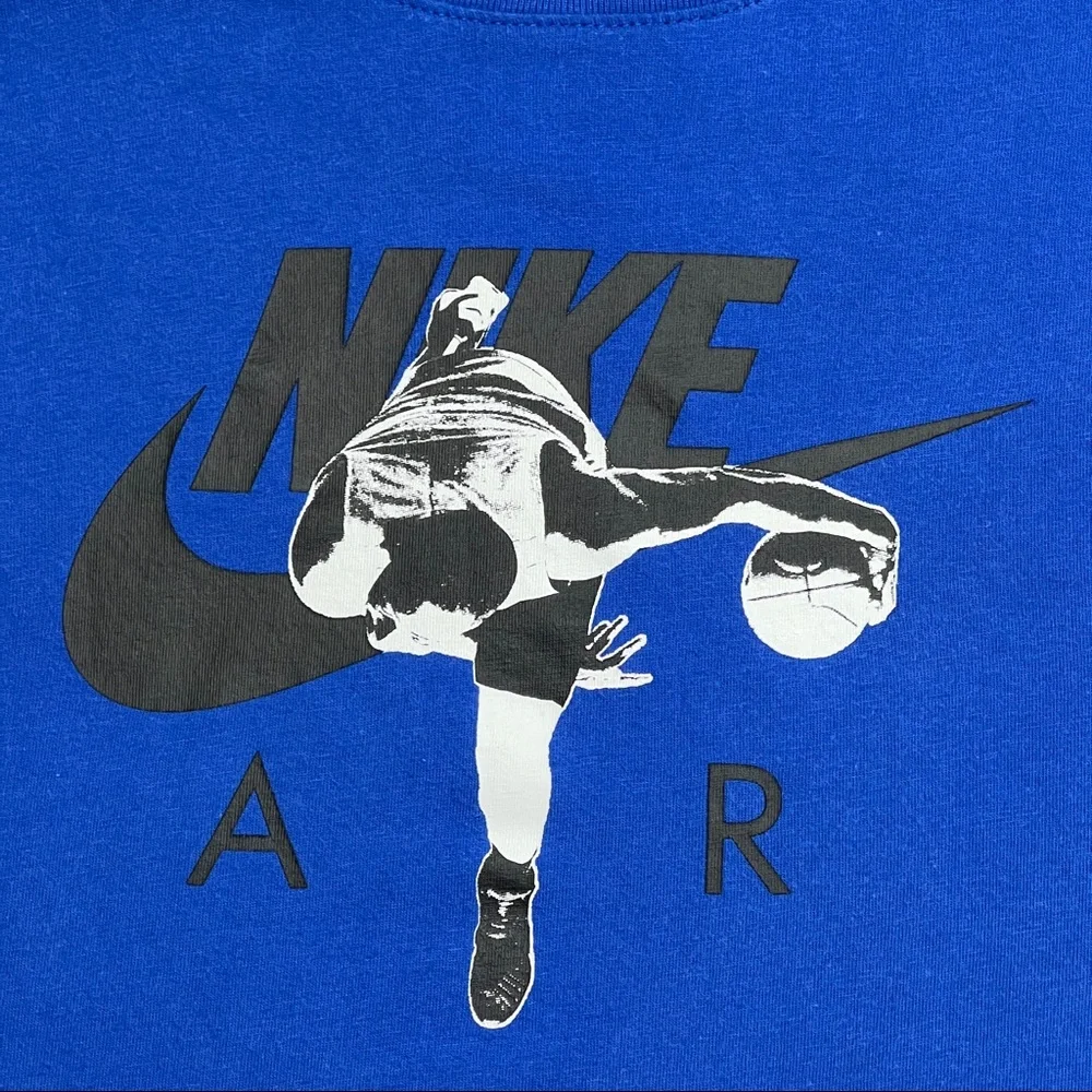 NIke Air Basketball Themed “Nike Tee” Short Sleeve Shirt - Picture 3 of 6